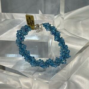 NWT Handmade Spiral Bracelet With Swarovski Crystals Magnetic Clasp (Aquamarine)